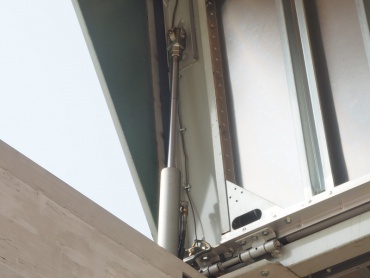 三菱ふそう ファイター ウイング車 中型 PA-FK61F改 年式 H21 [写真20]