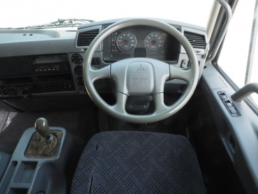 三菱ふそう ファイター ウイング車 中型 PA-FK61F改 年式 H21 [写真34]