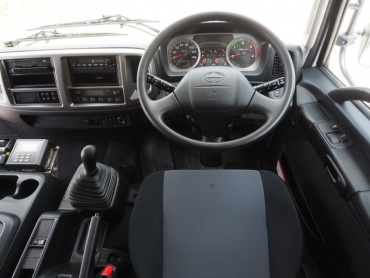 日野 レンジャープロ 冷凍バン 中型 TKG-FD7JLAA 年式 H27 [写真30]