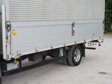 三菱ふそう キャンター ウイング車 小型 KK-FE82EG 年式 H15 [写真16]