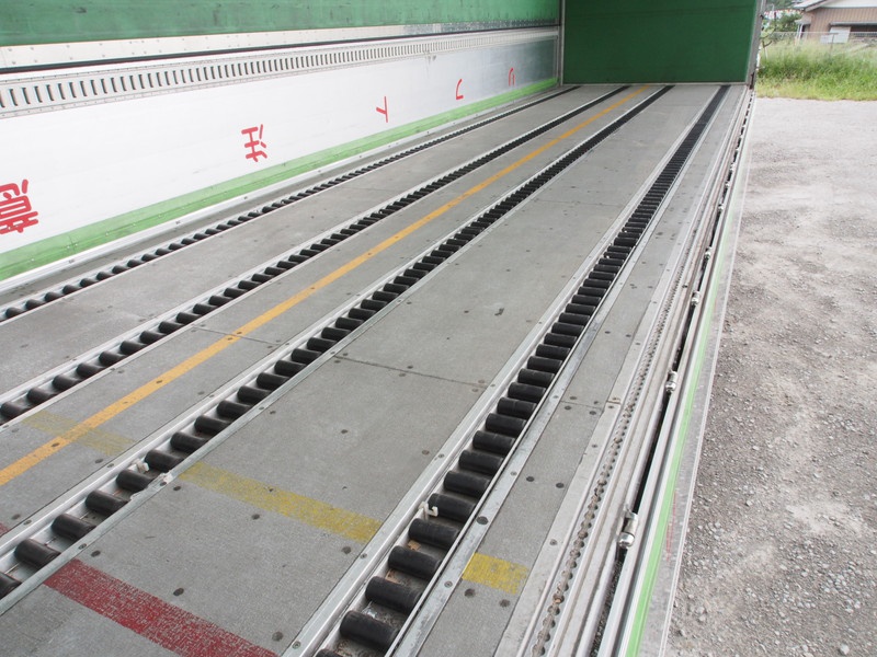 いすゞ ギガ ウイング車 大型 PKG-CYJ77W8 年式 H21[写真26]