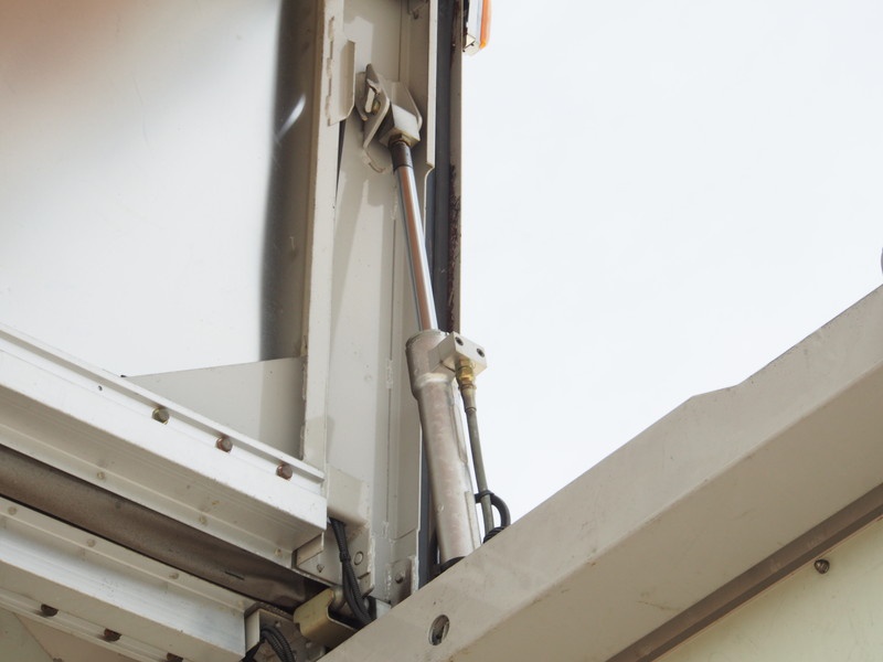 いすゞ エルフ ウイング車 小型 PA-NPR81N 年式 H18[写真21]