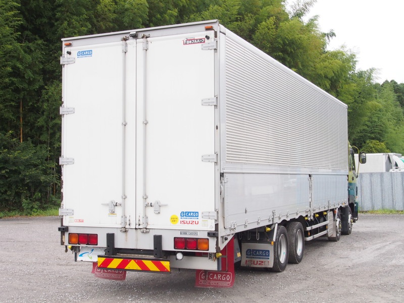 いすゞ ギガ ウイング車 大型 LKG-CYJ77A 年式 H23[写真05]