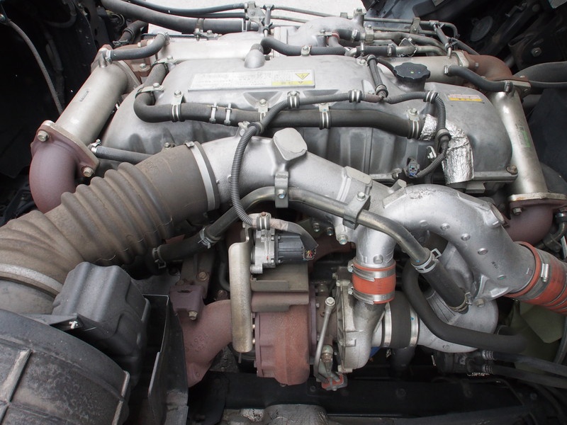 いすゞ ギガ ウイング車 大型 LKG-CYJ77A 年式 H23[写真45]