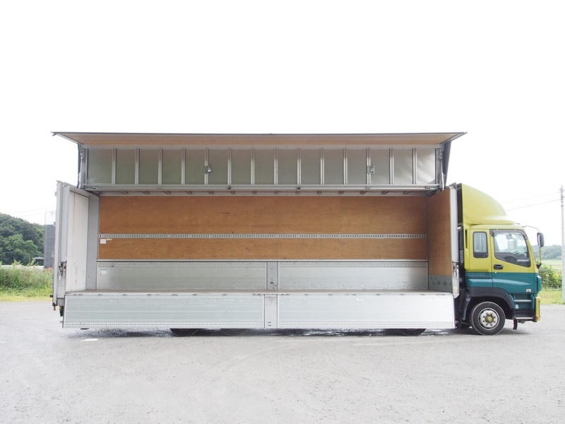 いすゞ ギガ ウイング車 大型 LKG-CYJ77A 年式 H23[写真09]