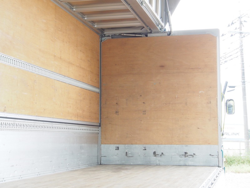 いすゞ ギガ ウイング車 大型 LKG-CYJ77A 年式 H23[写真25]