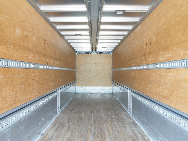 いすゞ ギガ ウイング車 大型 LKG-CYJ77A 年式 H23[写真20]