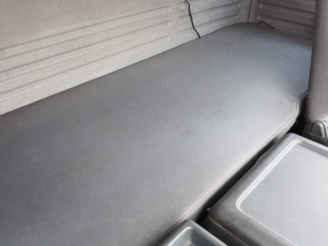 いすゞ フォワード ウイング車 中増t KL-FSD34P4 年式 H15 [写真37]