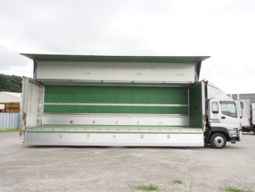 いすゞ ギガ ウイング車 大型 PKG-CYJ77W8 年式 H21 [写真11]