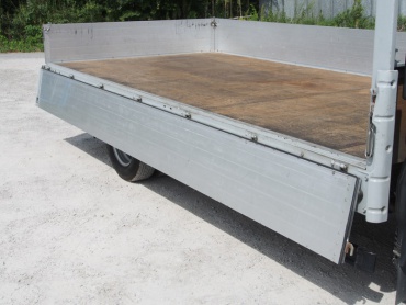 いすゞ エルフ 平ボディ 小型 TKG-NPR85AR 年式 H25 [写真12]