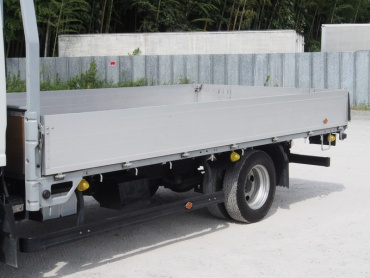 いすゞ エルフ 平ボディ 小型 TKG-NPR85AR 年式 H25 [写真15]