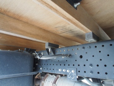 いすゞ エルフ 平ボディ 小型 TKG-NPR85AR 年式 H25 [写真34]