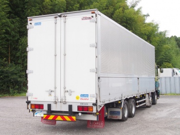 いすゞ ギガ ウイング車 大型 LKG-CYJ77A 年式 H23 [写真05]