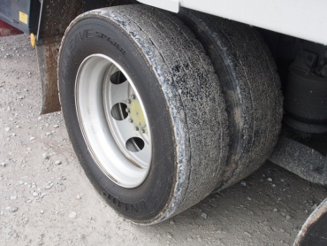 いすゞ ギガ ウイング車 大型 LKG-CYJ77A 年式 H23 [写真40]