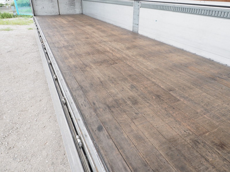 日野 プロフィア ウイング車 大型 ADG-FW1EXYG 年式 H18[写真16]