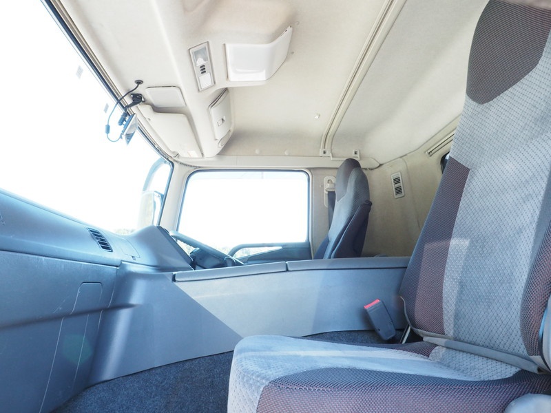 三菱ふそう スーパーグレート ウイング車 大型 LKG-FS54VZ 年式 H23[写真40]