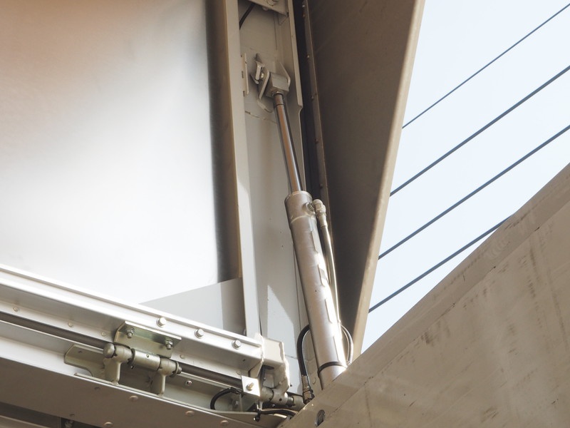 いすゞ フォワード ウイング車 中型 PDG-FRR34S2 年式 H20[写真17]