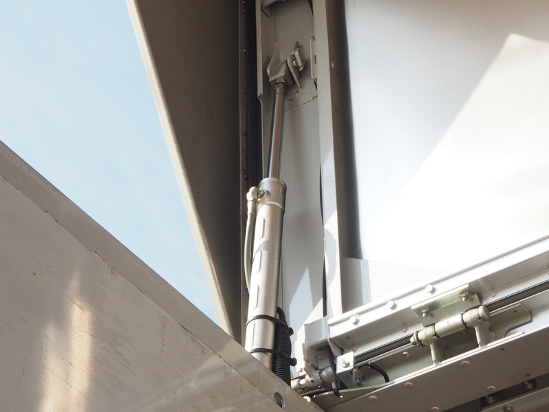 いすゞ フォワード ウイング車 中型 PDG-FRR34S2 年式 H20[写真23]