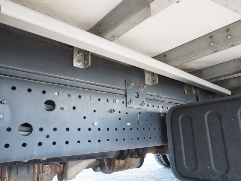 いすゞ フォワード ウイング車 中型 PDG-FRR34S2 年式 H20[写真47]