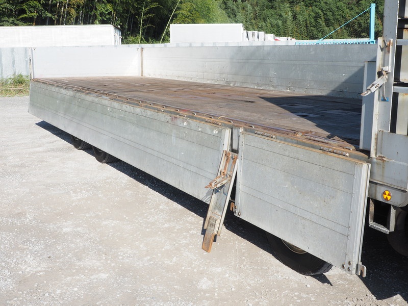 三菱ふそう スーパーグレート 平ボディ 大型 LKG-FS54VZ 年式 H23[写真11]