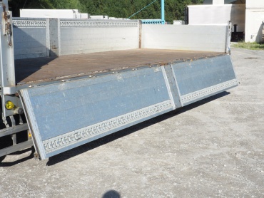 三菱ふそう ファイター 平ボディ 中型 PA-FK64F 年式 H18 [写真17]