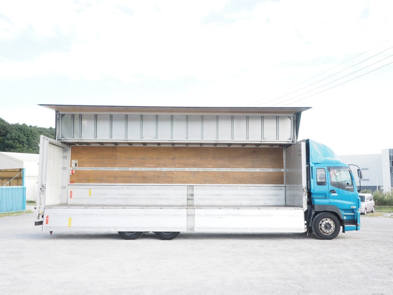 いすゞ ギガ ウイング車 大型 LKG-CYL77A 年式 H24[写真11]