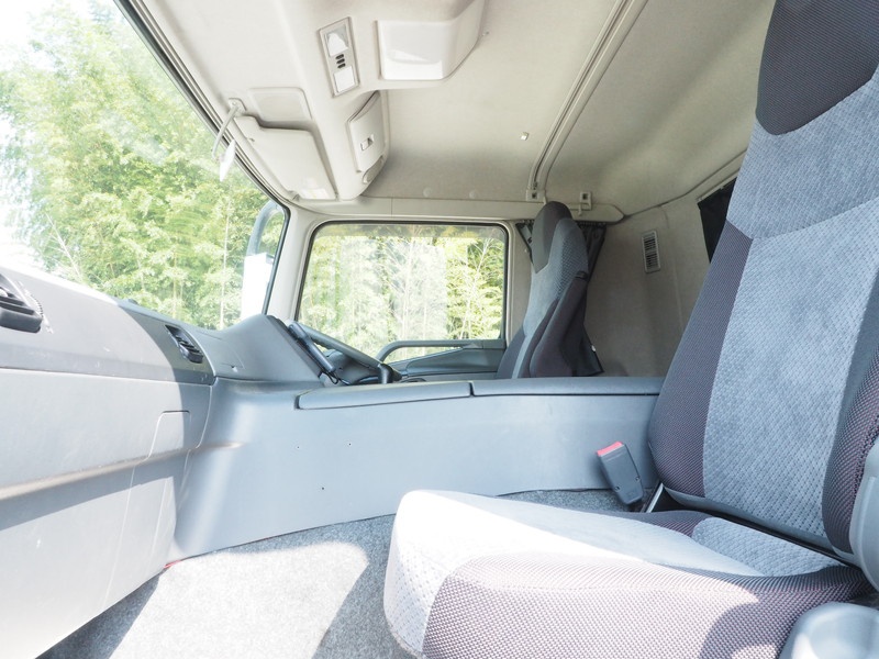 三菱ふそう スーパーグレート 平ボディ 大型 QKG-FS54VZ 年式 H24[写真28]