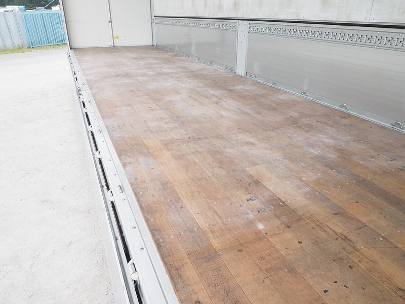 三菱ふそう スーパーグレート ウイング車 大型 QKG-FS54VZ 年式 H25[写真16]