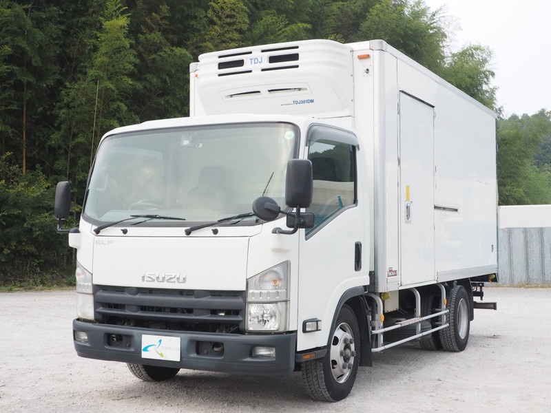 いすゞ エルフ 冷凍バン 小型 BKG-NPR85AN 年式 H22[写真01]