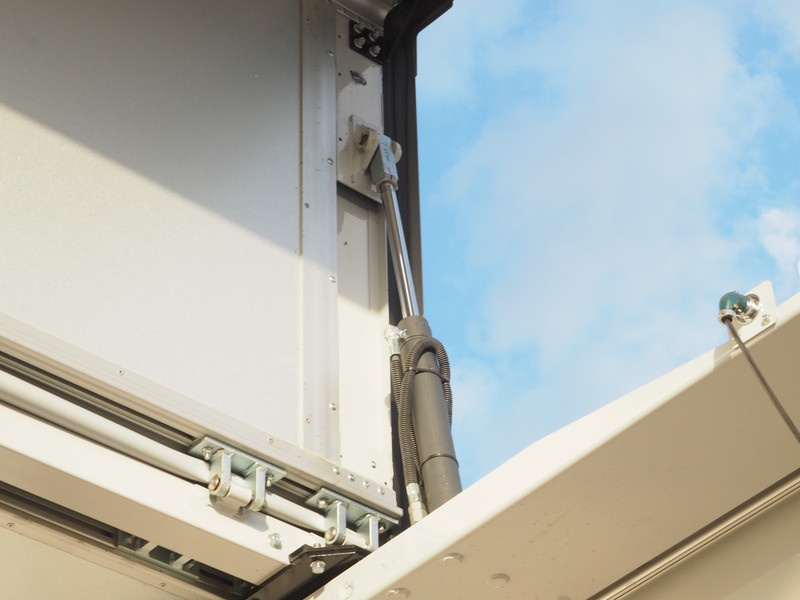 三菱ふそう スーパーグレート ウイング車 大型 QKG-FS54VZ 年式 H24[写真25]