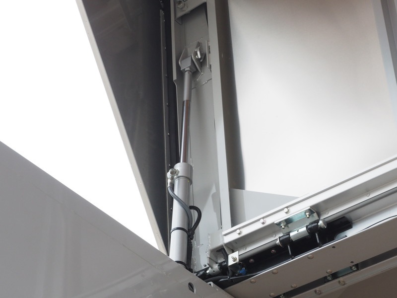 いすゞ フォワード ウイング車 中増t QKG-FTR34T2 年式 H28[写真24]