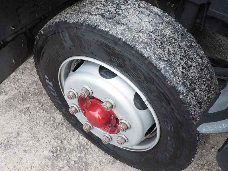 いすゞ フォワード ウイング車 中増t QKG-FTR34T2 年式 H28[写真47]