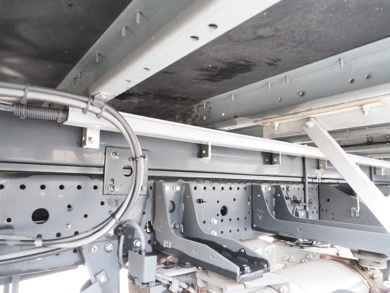 いすゞ フォワード ウイング車 中増t QKG-FTR34T2 年式 H28[写真43]