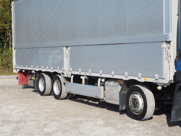 UDトラックス クオン ウイング車 大型 QKG-CG5ZA 年式 H25 [写真10]