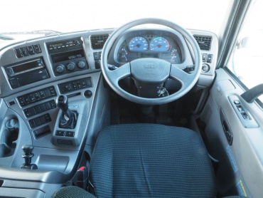 UDトラックス クオン ウイング車 大型 QKG-CG5ZA 年式 H25 [写真35]