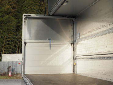 三菱ふそう スーパーグレート ウイング車 大型 QKG-FS54VZ 年式 H24 [写真15]