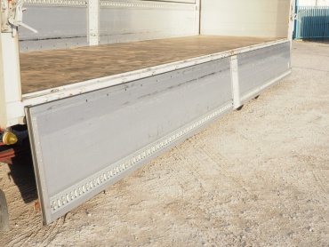 三菱ふそう スーパーグレート ウイング車 大型 QKG-FS54VZ 年式 H24 [写真23]