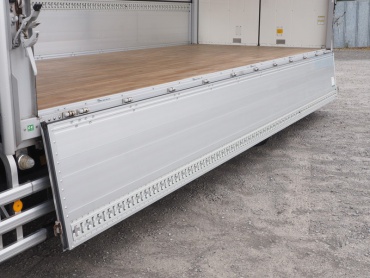 いすゞ フォワード ウイング車 中増t QKG-FTR34T2 年式 H28 [写真23]