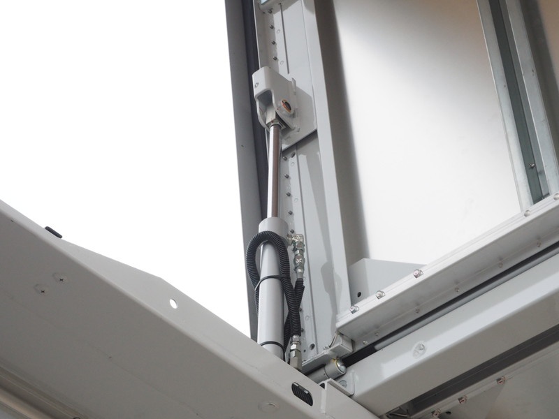 いすゞ フォワード ウイング車 中増t QPG-FTR34T2 年式 H27[写真17]