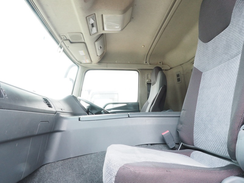 三菱ふそう スーパーグレート 平ボディ 大型 LKG-FS54VZ 年式 H23[写真31]