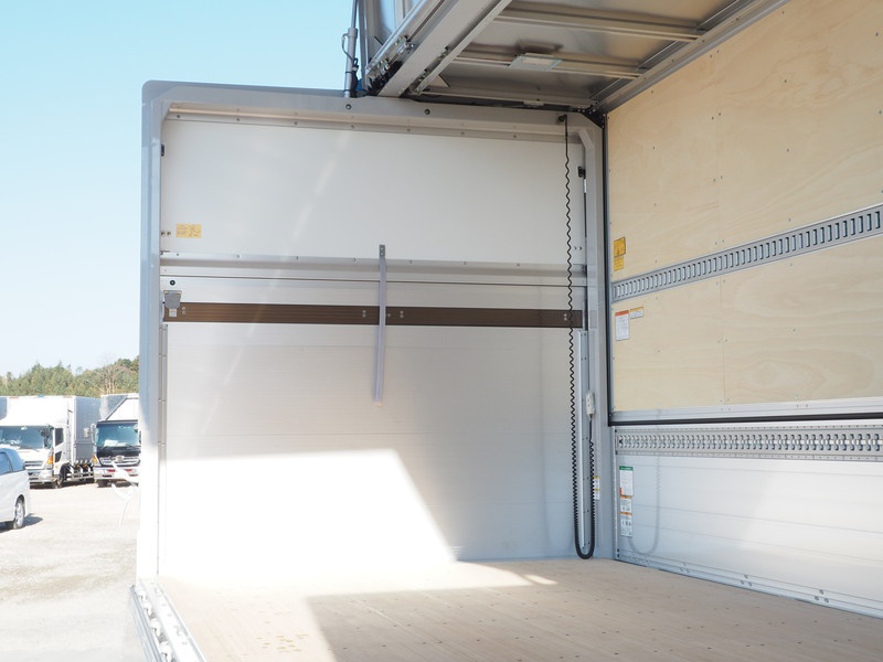 いすゞ フォワード ウイング車 中型 TKG-FRR90S2 年式 H29[写真13]