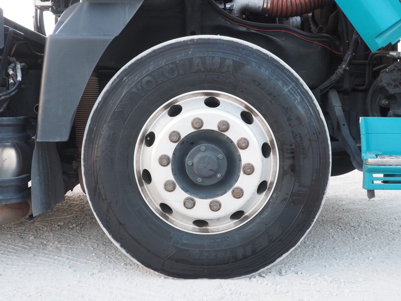 三菱ふそう スーパーグレート トラクタ 大型 QKG-FP54VDR 年式 H24[写真30]