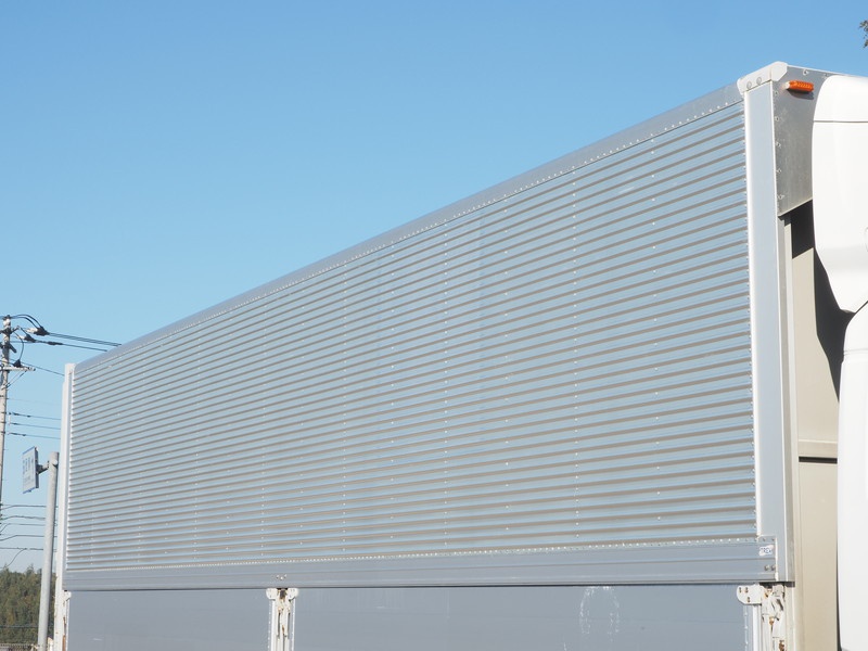 UDトラックス クオン ウイング車 大型 PKG-CG4ZA 年式 H22[写真09]