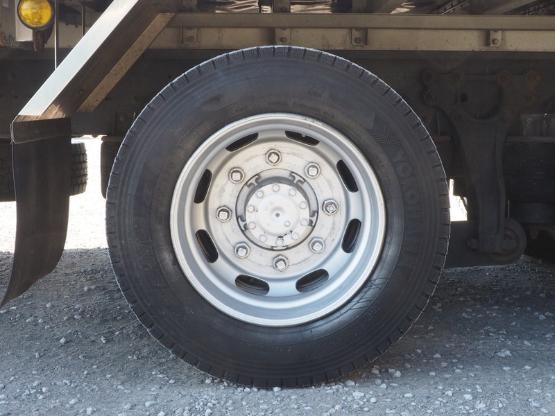 UDトラックス クオン ウイング車 大型 PKG-CG4ZA 年式 H22[写真54]