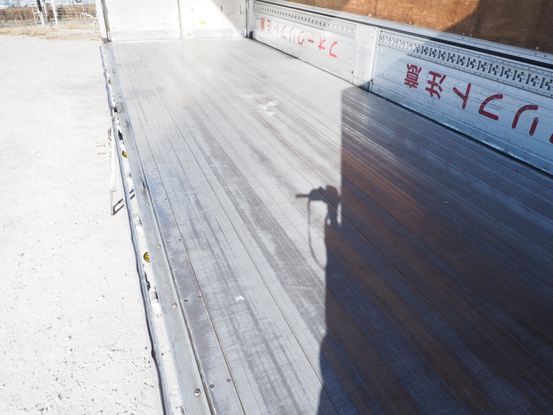 いすゞ フォワード ウイング車 中型 KK-FRR34P4 年式 H16[写真16]