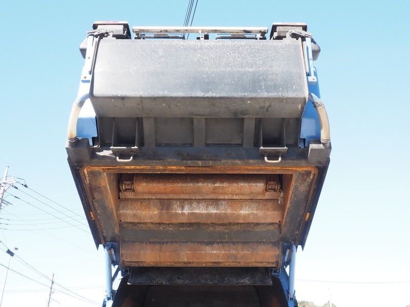 いすゞ エルフ パッカー 小型 TKG-NMR85AN 年式 H24[写真16]