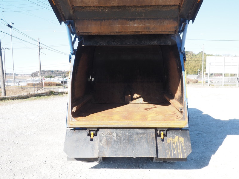 いすゞ エルフ パッカー 小型 TKG-NMR85AN 年式 H24[写真17]