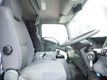 いすゞ フォワード ウイング車 中増t QPG-FTR34T2 年式 H27 [写真43]