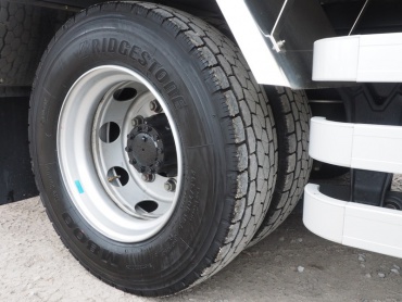 いすゞ フォワード ウイング車 中増t QPG-FTR34T2 年式 H27 [写真57]