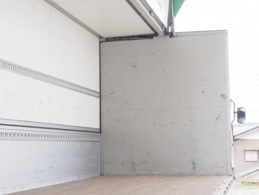 UDトラックス クオン ウイング車 大型 PKG-CG4ZA 年式 H22 [写真14]